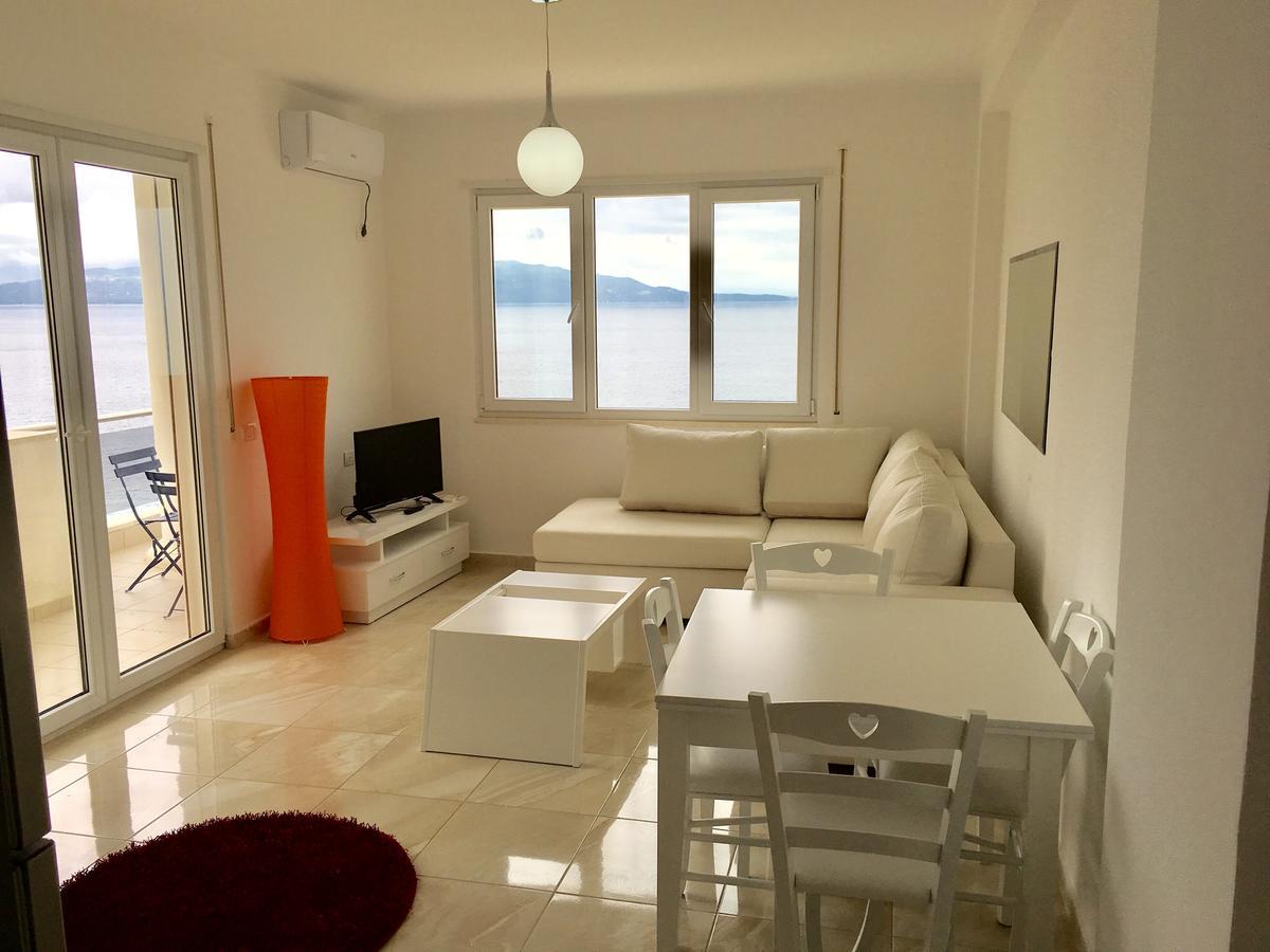 White Residence Apartament Sarande Ngoại thất bức ảnh