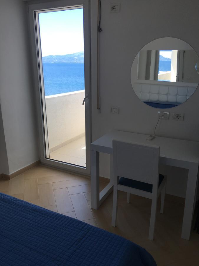 White Residence Apartament Sarande Ngoại thất bức ảnh