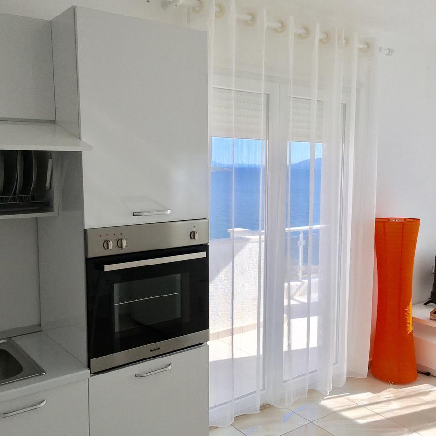 White Residence Apartament Sarande Ngoại thất bức ảnh